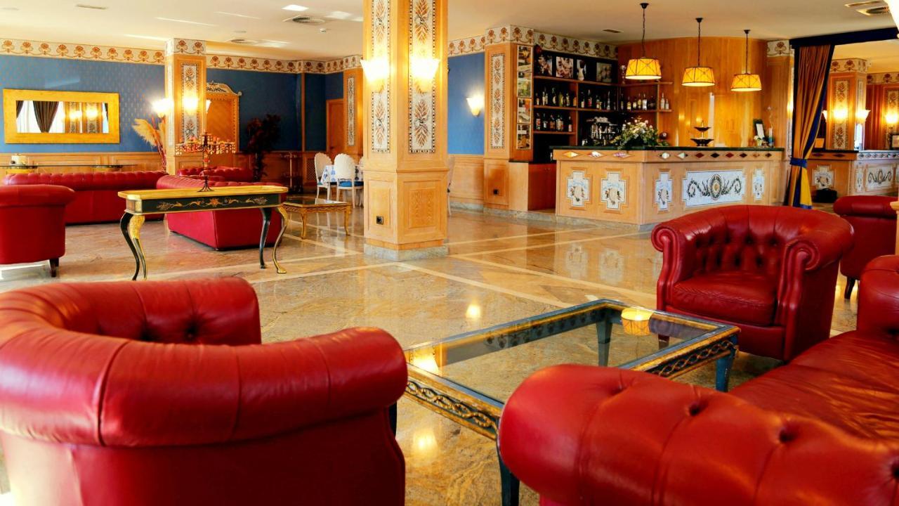 Hotel Promenade Montesilvano Marina Екстериор снимка